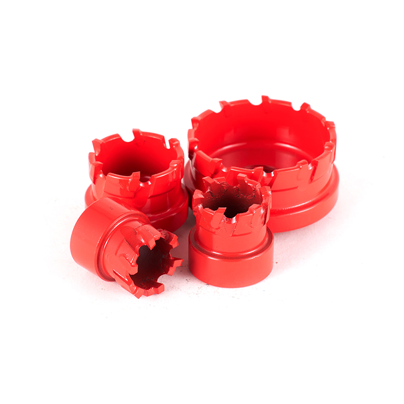 Инструмент для сверления отверстий в металле с твердосплавным наконечником